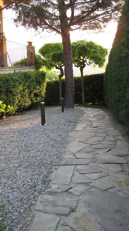 Holiday Home Cannubi In Barolo Zewnętrze zdjęcie