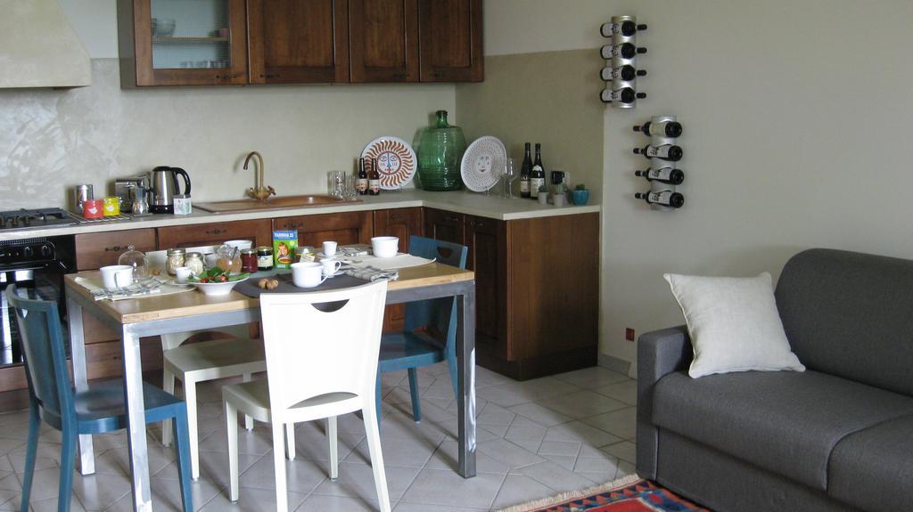Holiday Home Cannubi In Barolo Zewnętrze zdjęcie